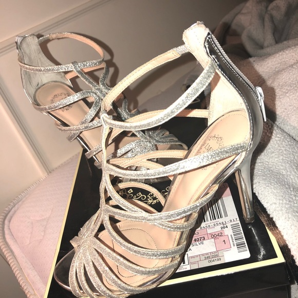 Highheels - Picture 3 of 4